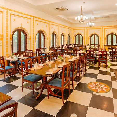 Hotel Club Mahindra Bharatpur Exteriér fotografie