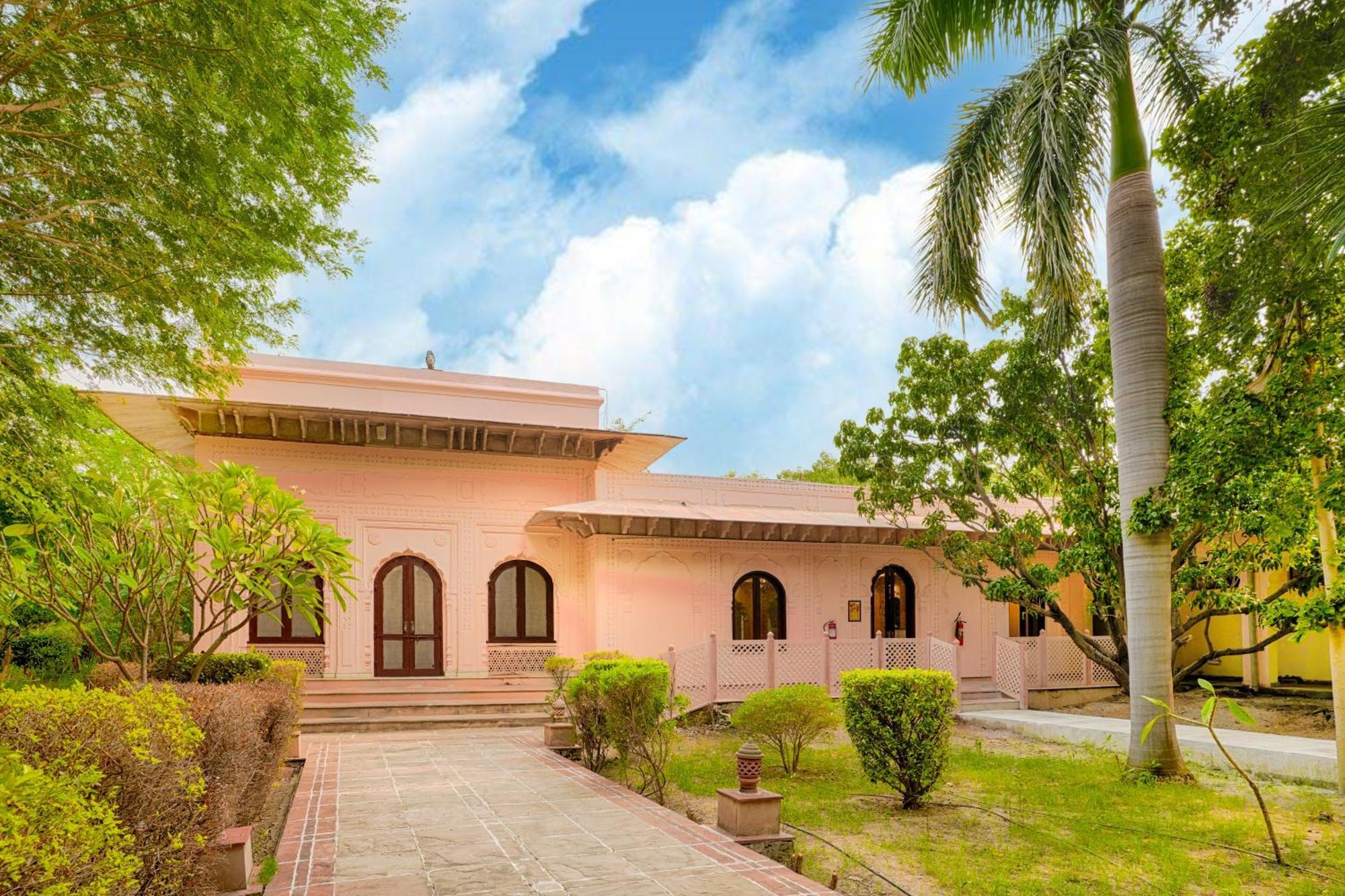Hotel Club Mahindra Bharatpur Exteriér fotografie